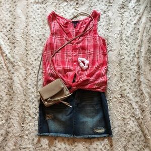 Red and white plaid tied tank top